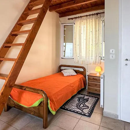 2 Bedroom In Kitries Kalamata *