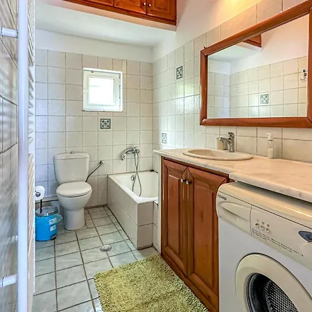 Ferienhaus Cozy In Kitries Kalamata
