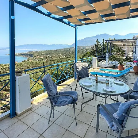 2 Bedroom In Kitries Kalamata Feriehus Kitriaí
