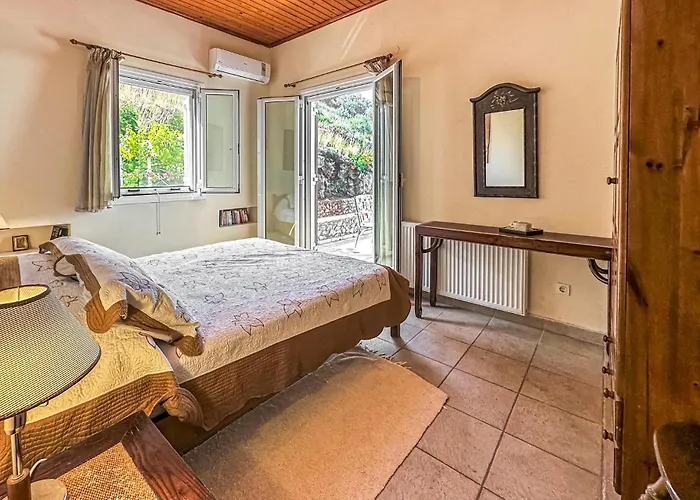 Ferienhaus Cozy In Kitries Kalamata