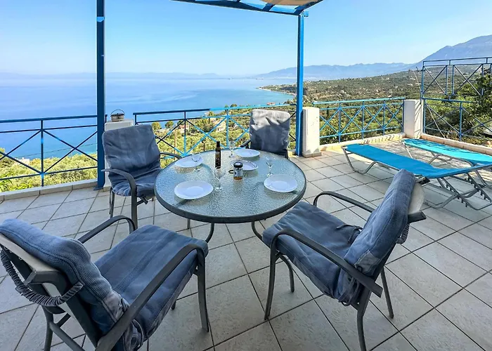 Ferienhaus Cozy In Kitries Kalamata *